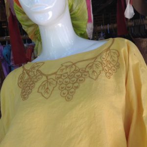 Áo Bo Thêu Chùm Nho