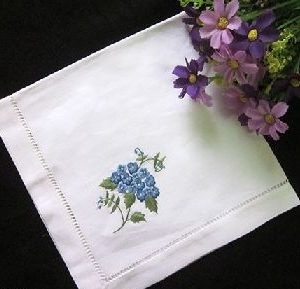 Khăn Ăn Thêu Hoa Tú Cầu